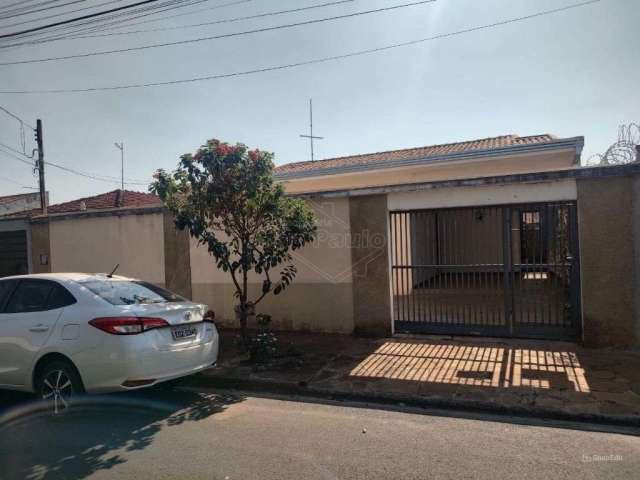 Casa com 3 quartos à venda na Avenida Fortunato Bressan, 203, Jardim Morada do Sol (Vila Xavier), Araraquara, 191 m2 por R$ 420.000