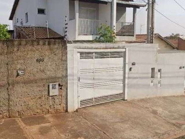 Casa com 3 quartos para alugar na Avenida Capitão Noray de Paula e Silva, 701, Jardim das Gaivotas, Araraquara, 135 m2 por R$ 1.800