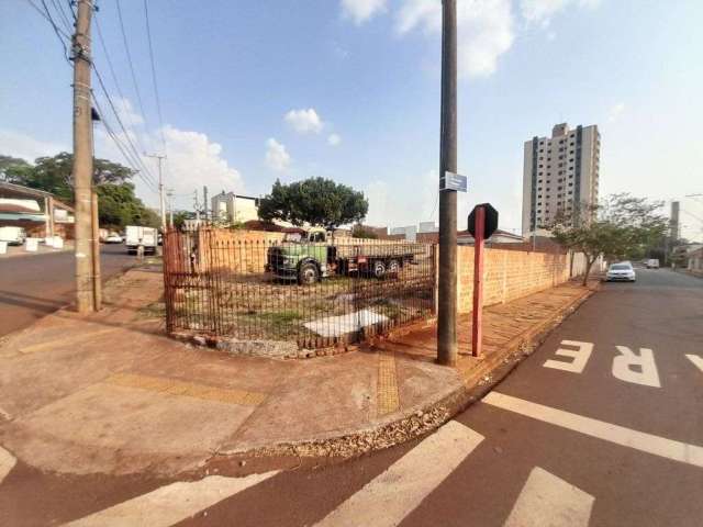 Casa com 2 quartos à venda na Rua Capitão José Sabino de Sampaio, 460, Jardim Nova América, Araraquara por R$ 550.000