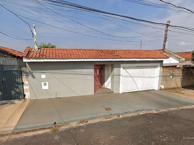 Casa com 3 quartos à venda na Rua Reinaldo da Cruz Lacerda, 430, Jardim Pinheiros (Vila Xavier), Araraquara, 228 m2 por R$ 440.000