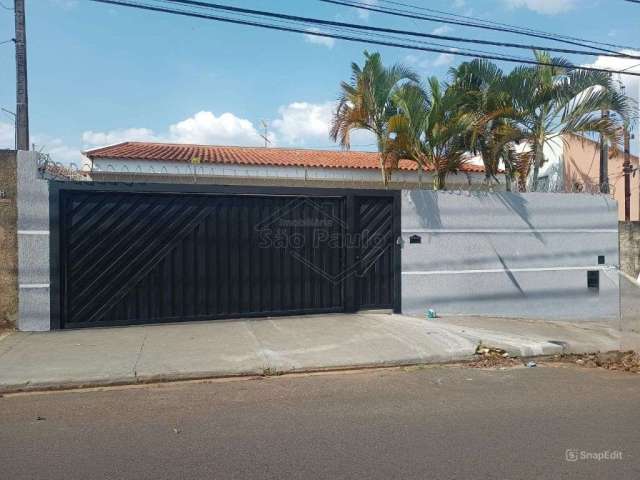 Casa com 3 quartos à venda na Rua Maria Brambilla Passos, 1130, Jardim Santa Clara (Vila Xavier), Araraquara, 263 m2 por R$ 500.000