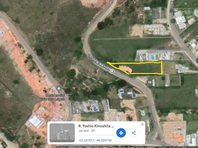 Terreno de 1.600m² no condomínio vale dos lagos