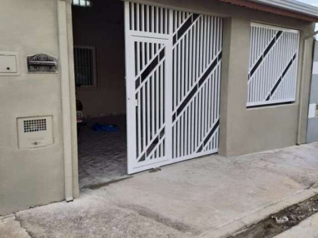 Excelente oportunidade: Casa à venda em Campinas-SP, Loteamento Residencial Porto Seguro! 2 quartos, 1 sala, 1 banheiro, 3 vagas de garagem.