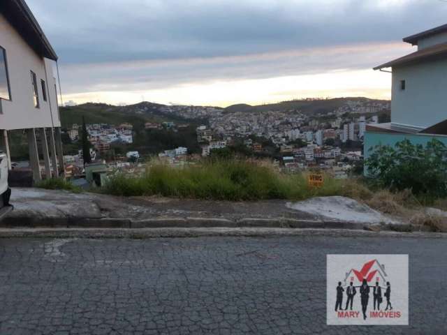 Terreno à venda no bairro Centro - Poços de Caldas/MG