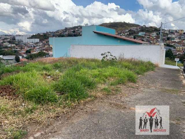 Terreno à venda no bairro Centro - Poços de Caldas/MG