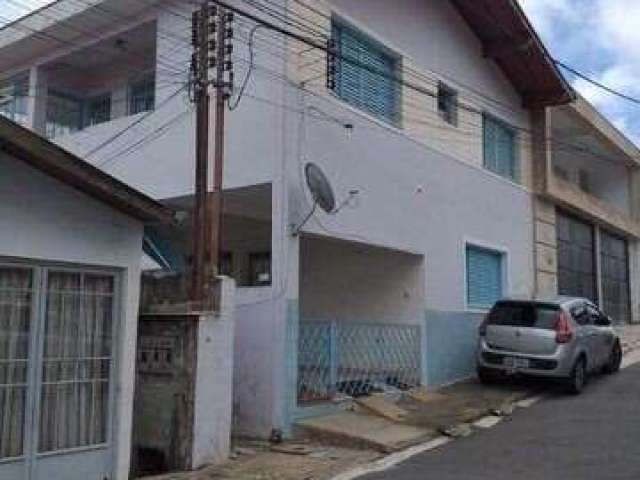 Casa à venda no bairro Vila Rica - Poços de Caldas/MG