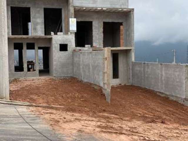 Casa à venda no bairro Jardim Bandeirantes - Poços de Caldas/MG