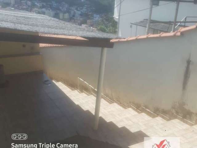 Casa à venda no bairro Jardim Quisisana - Poços de Caldas/MG