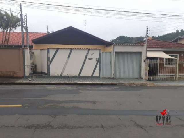 Casa Padrão para Venda em Jardim Campos Elísios Poços de Caldas-MG