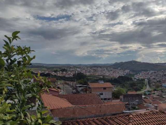 Casa à venda no bairro Dom Bosco - Poços de Caldas/MG