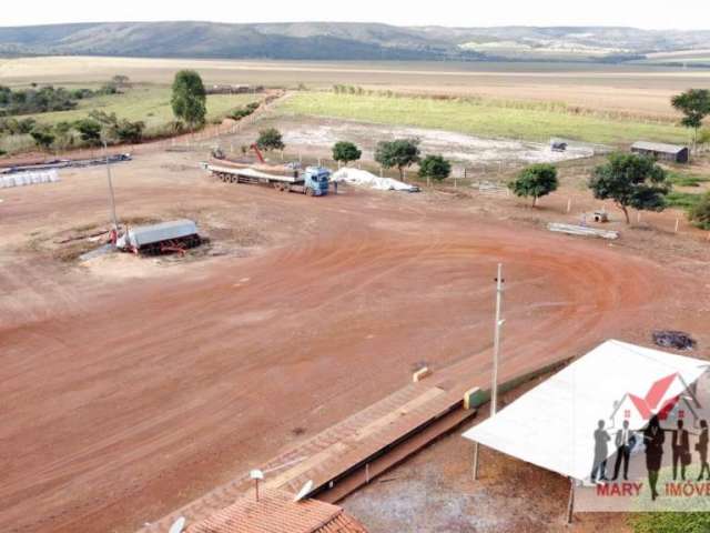 Fazenda à venda no bairro AREA RURAL DE PARACATU - Paracatu/MG