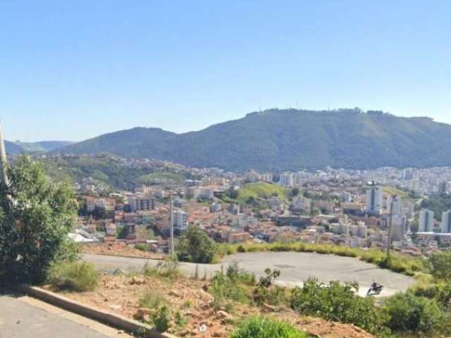 Terreno à venda no bairro Jardim Bandeirantes - Poços de Caldas/MG