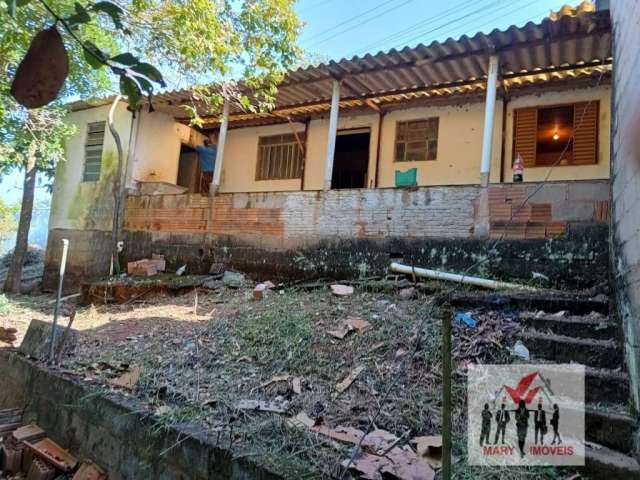 Rancho à venda no bairro Centro - Caconde/SP