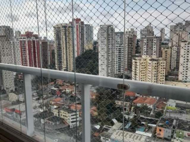 Apartamento com varanda grill no melhor do jardim prudência !