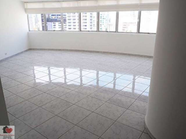 Jardim Paulistano, 3 Dormitórios, 1 Suíte, 2 vagas, Depósito, 190m² locação R$ 7.900,00