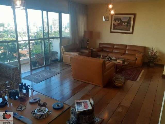 Alto da boa vista  apartamento de 190m²