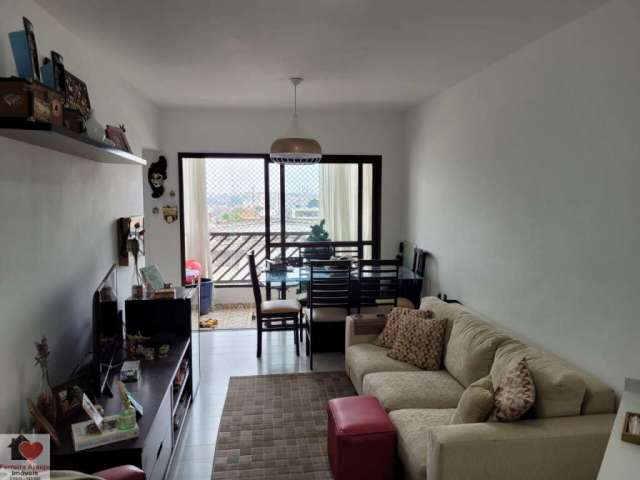 Apartamento repleto de armários, no melhor da vila santa catarina.