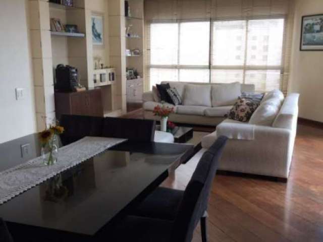 Confortável apartamento com fino acabamento, no melhor da vila mascote!