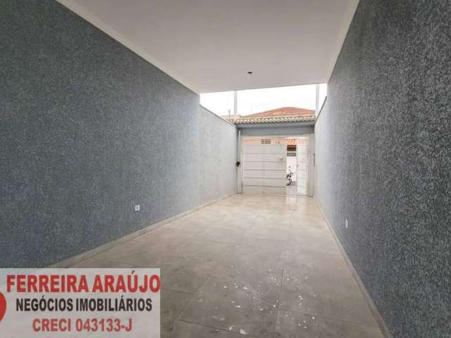 Casa nova com fino acabamento, na região do jardim prudência