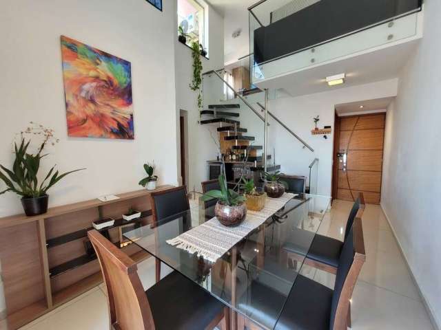 Apartamento cobertura duplex no melhor da Vila Santa Catarina.