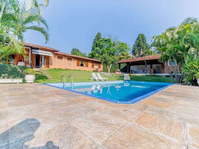 Casa com 3 QUARTOS  à venda, 350 m² por R$ 1.390.000,00 - Granja Viana/SP