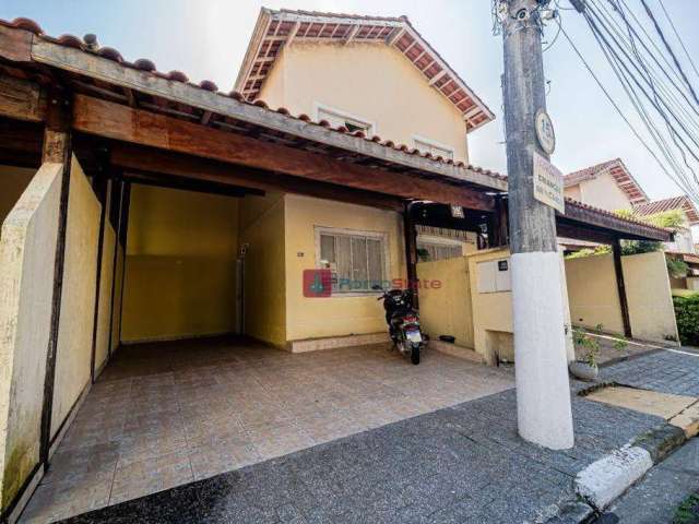 Casa com 2 quartos à venda, 59 m² por R$ 320.000 - Jardim Petrópolis - Cotia/SP