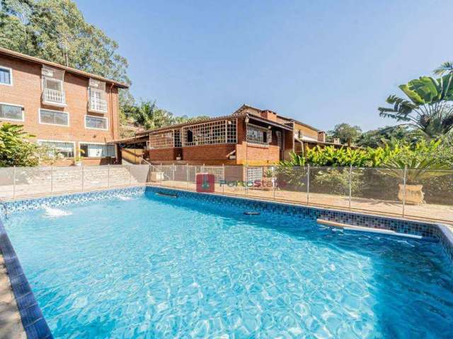 Casa com 4 dormitórios à venda, 620 m² por R$ 2.423.000,00 - Parque Dom Henrique - Cotia/SP