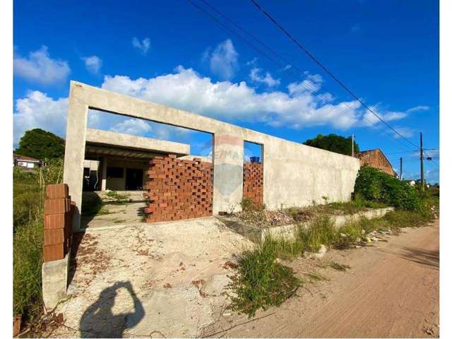 VAI FICAR A SUA CARA  - Casa Personalizável na Praia do Amor com 3 quartos sendo 1 suíte.