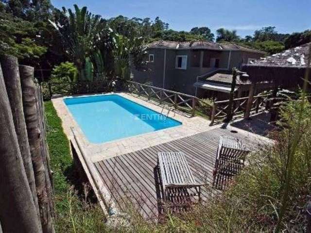 Casa com 5 dormitórios à venda, 450 m² por R$ 1.600.000,00 - Chácara do Pinhal - Cabreúva/SP