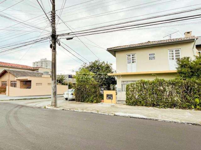 Casa à venda em São José, Bela Vista, com 3 quartos, com 192 m²