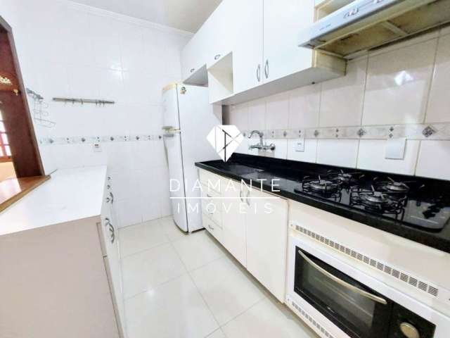 Casa com 3 quartos à venda na Rua Norival Paranaguá de Andrade, --, Hípica, Porto Alegre por R$ 599.000