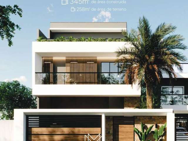 Sobrado Triplex Alto Padrão 3 suítes-100 Metros da Praia em Caiobá