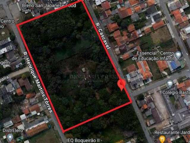 Terreno à venda na Rua Cascavel, Boqueirão, Curitiba por R$ 6.699.800