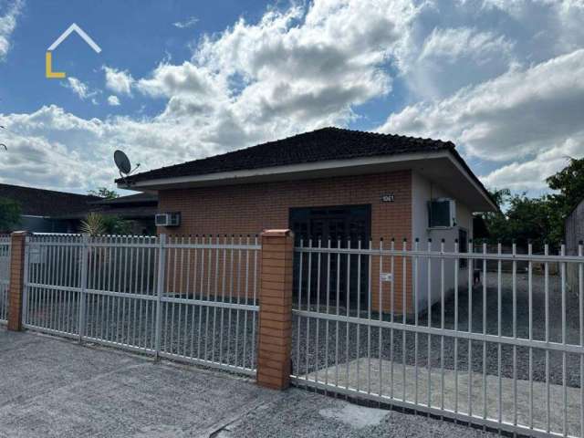 Casa com 3 dormitórios à venda, 100 m² por R$ 399.000,00 - Aventureiro - Joinville/SC