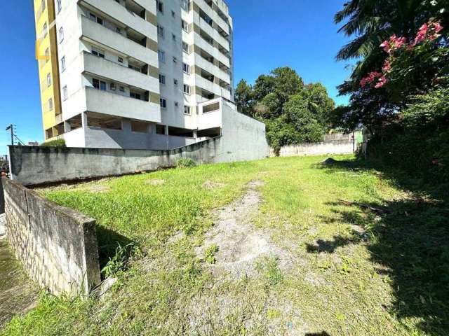 Terreno à venda no Anita Garibaldi em Joinville, por R$ 1.125.000,00