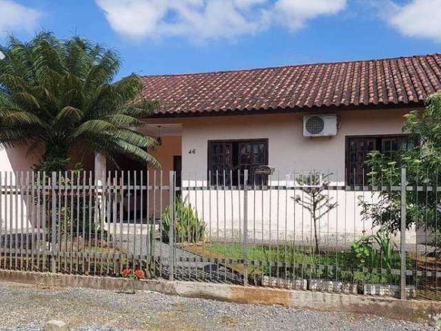 Casa com 2 dormitórios à venda, 110 m² por R$ 500.000,00 - Pirabeiraba - Joinville/SC