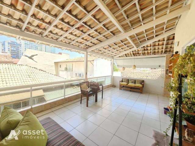 Asset Imóveis vende Casa Duplex com varanda gourmet e 3 quartos (2suítes), 160m², por R$ 900.000 - Pe Pequeno - Niterói/RJ