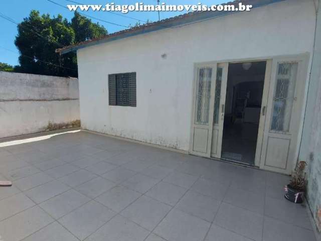 Casa para Venda em Caraguatatuba, Morro do Algodão, 2 dormitórios, 1 suíte, 2 banheiros, 1 vaga