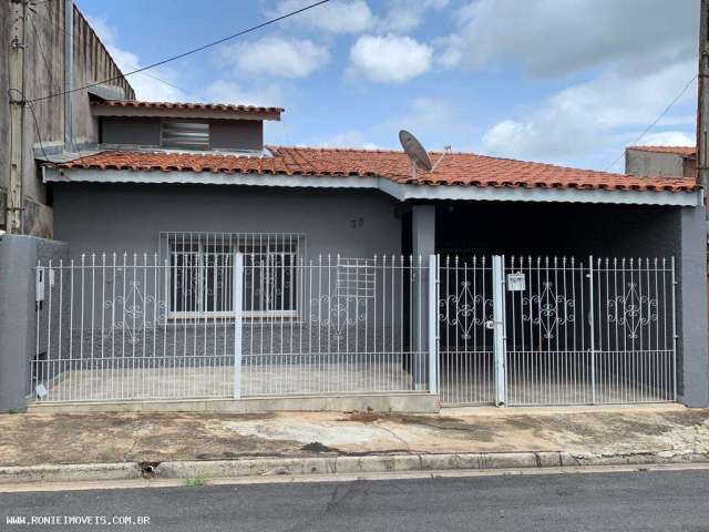 Casa para Venda em Bragança Paulista, Parque Brasil, 2 dormitórios, 1 banheiro, 1 vaga