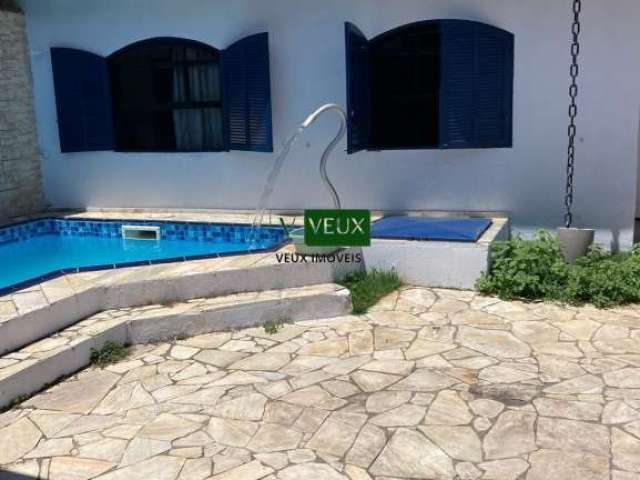 Excelente casa à venda Martim de Sá, Caraguatatuba-SP, com piscina