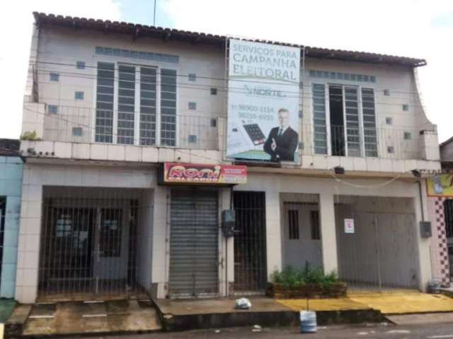 Baixou preço!!vendo casa de 2 pav: toda dividida em cima 02 salas comerciais e enbaixo 02 casa .