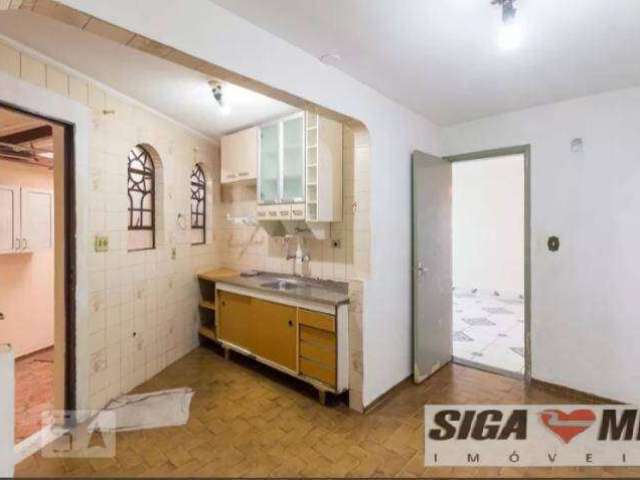 Sobrado com 2 dormitórios à venda, 115 m² por R$ 610.000,00