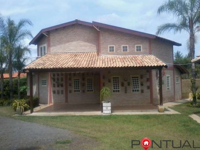 Casa à  venda no Condomínio Residencial Green Valley em Marília