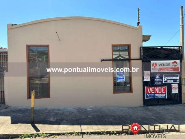 Salão Comercial à Venda em Marília-SP, Bairro Marília: 3 Salas, 3 Banheiros, 300m² de Área