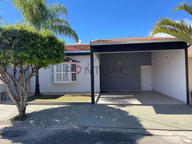 Casa em Condomínio para Locação em Marília-SP, Jardim Itaipu: 3 Quartos, 1 Suíte, 1 Sala, 2 Banheiros, 2 Vagas de Garagem.