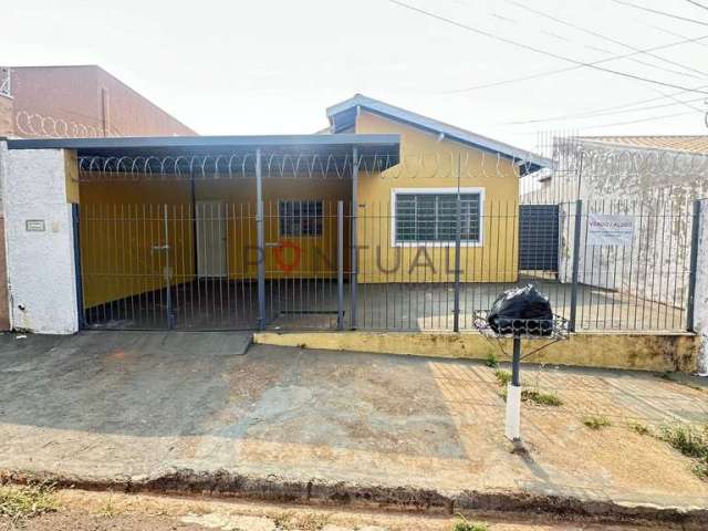 Imperdível: Casa à venda ou locação em Marília-SP, Jardim Lavínia - 2 quartos, 1 sala, 2 banheiros, 2 vagas de garagem!