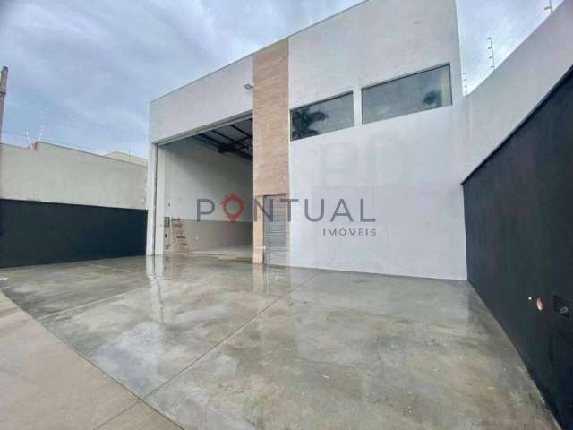 Barracão Comercial para Locação: Excelente Oportunidade no Jardim Marília, Marília-SP - 2 Banheiros, 3 Vagas, 380m².