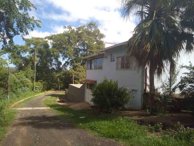 Venda: Rancho no Condomínio Sucuri - Uru-SP