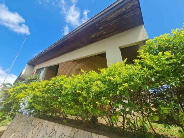 Venda: Excelente casa no Jardim Coralina  Estuda Permuta 50%