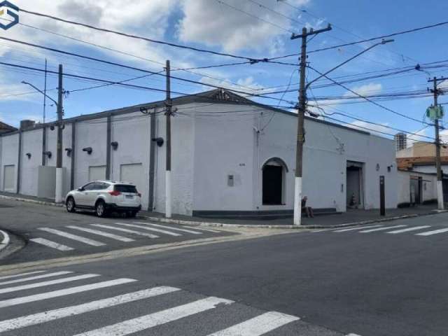 Imóvel comercial 300m2, esquina